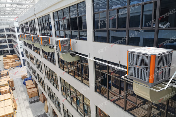 瑞泰作為清遠(yuǎn)工廠通風(fēng)降溫設(shè)備廠家，給您專業(yè)的降溫方案